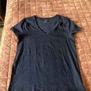 GAP Navy V-Neck Short Sleeve Tee